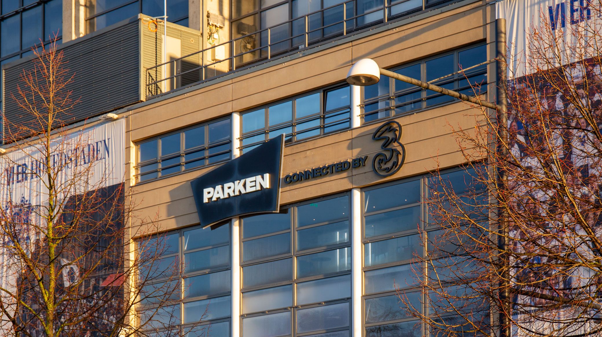 Parken connected by 3