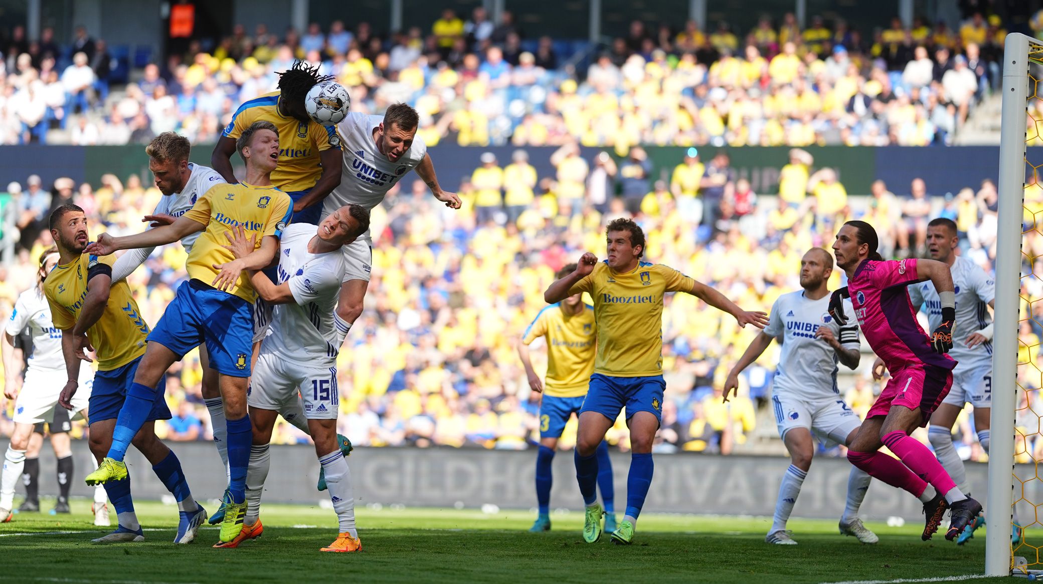 på Brøndby IF | København