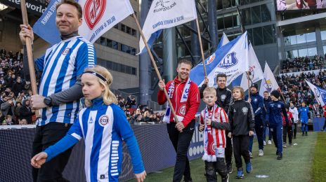 Blue & White Banner Day i Parken