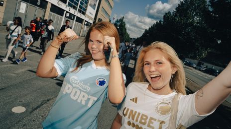 FCK-fans udenfor Parken