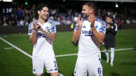 Kevin Diks og Pantelis Hatzidiakos