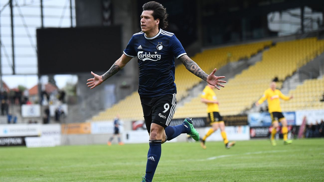 Federico Santander jubler efter sin scoring