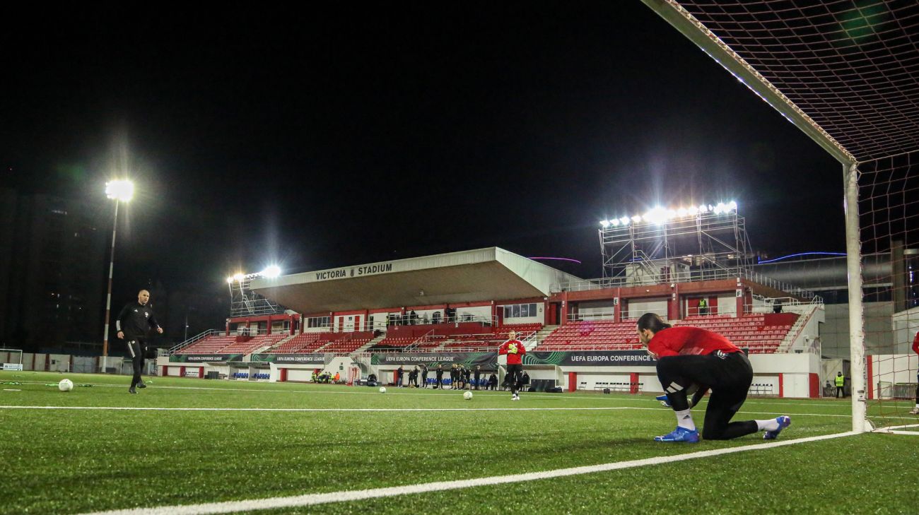 Træning på Victoria Stadium