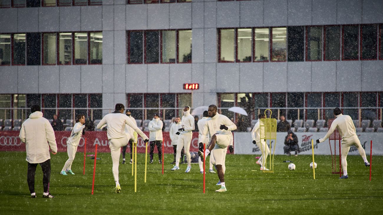 FC Bayern træning på anlægget på Säbener Strasse